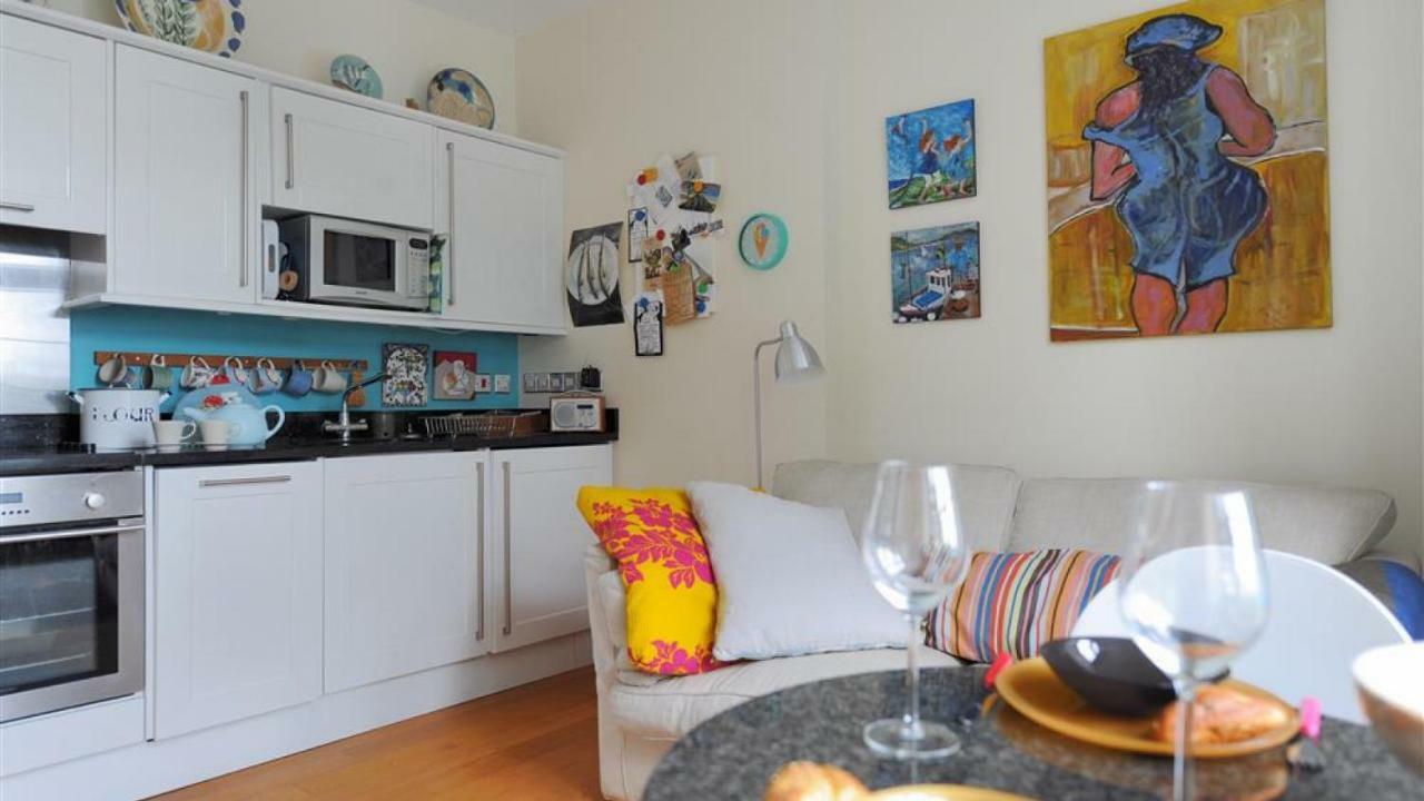 Appartement 6 Coram Tower à Lyme Regis Extérieur photo